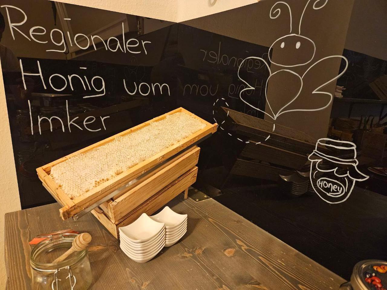 Hotel-Restaurant Thueringer Hof Бад-Франкенхаузен-Кифхойзер Экстерьер фото
