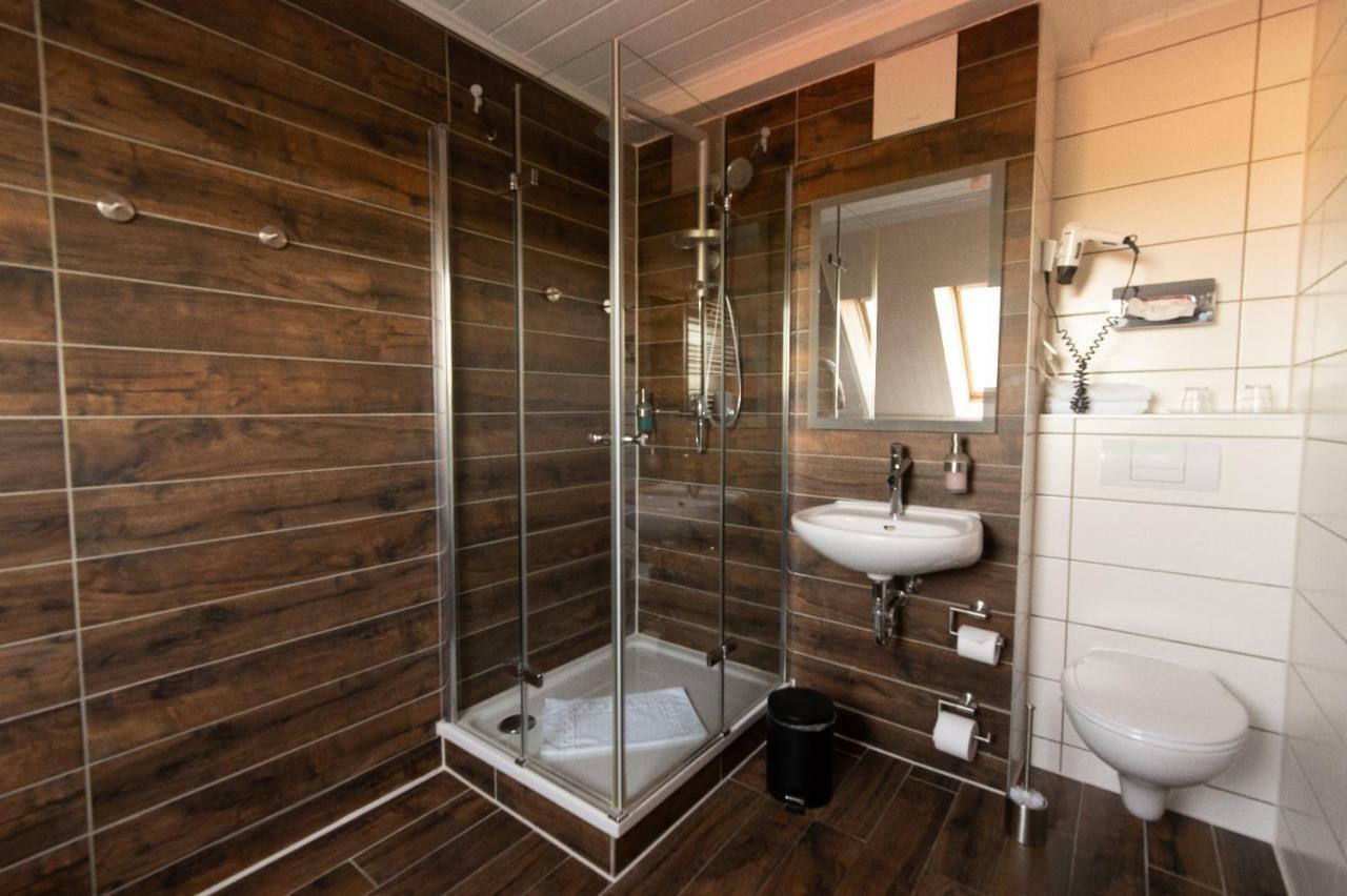Hotel-Restaurant Thueringer Hof Бад-Франкенхаузен-Кифхойзер Экстерьер фото